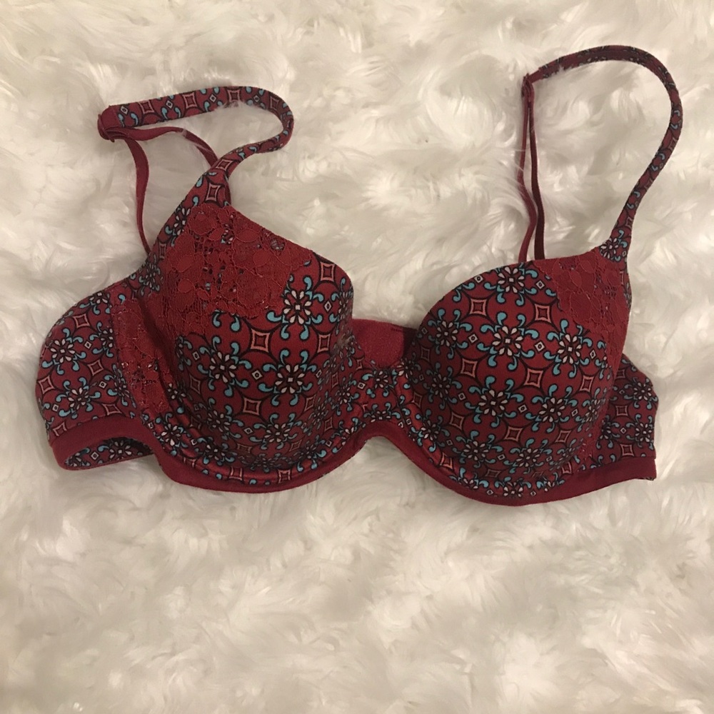 Victoria’s Secret 36b bra semi busted double
